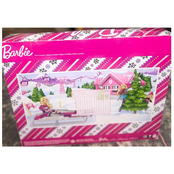 Mattel Barbie & Sisters Doll Set Winter Fun Sled & Snowmobile (NWT) - Picture 2 of 2